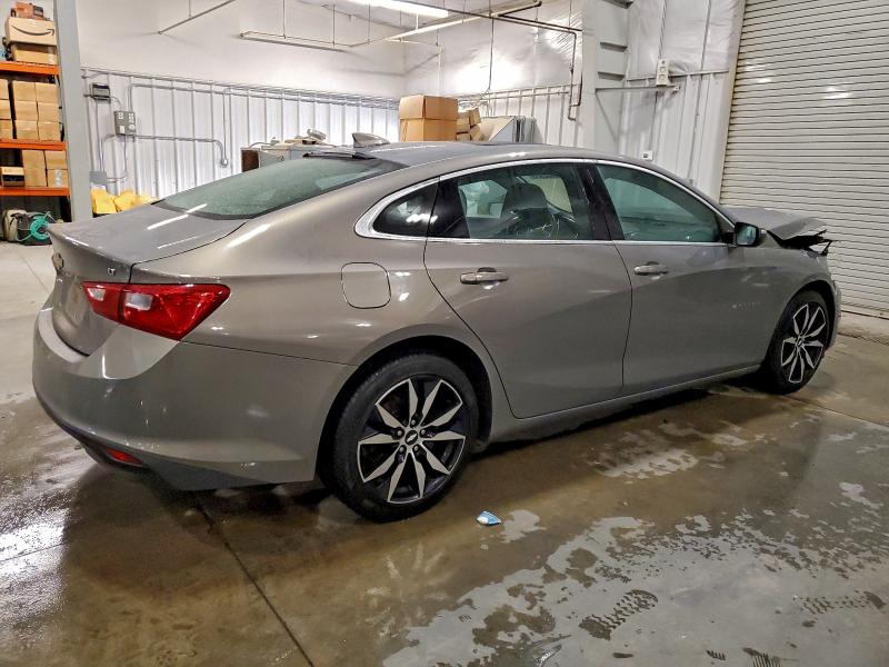 1G1ZD5ST2JF192254