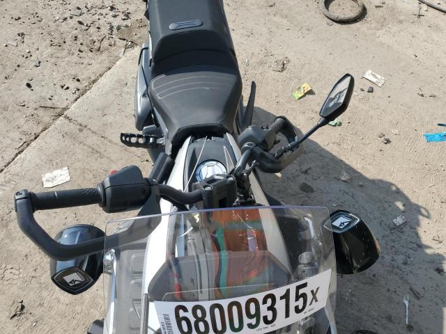 2BXBKDD27SV000065
