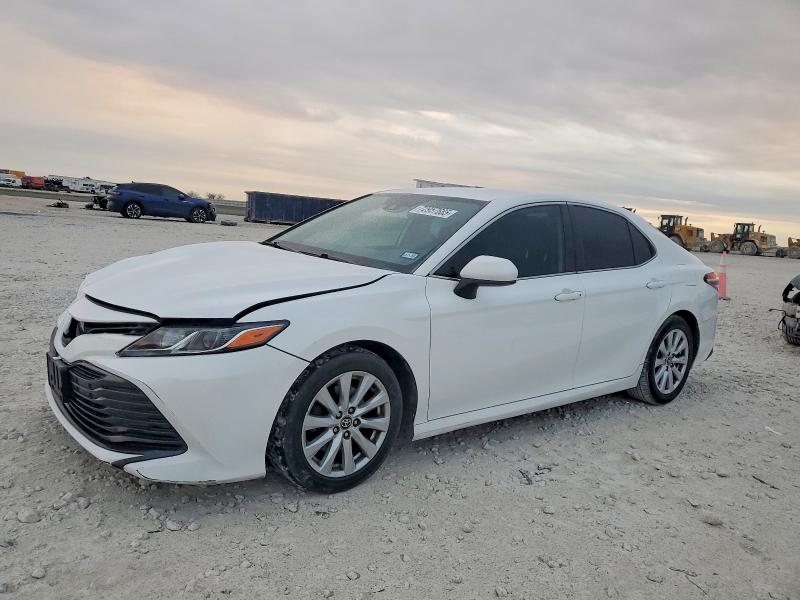 2020 TOYOTA CAMRY — VIN 4T1C11AKXLU974352