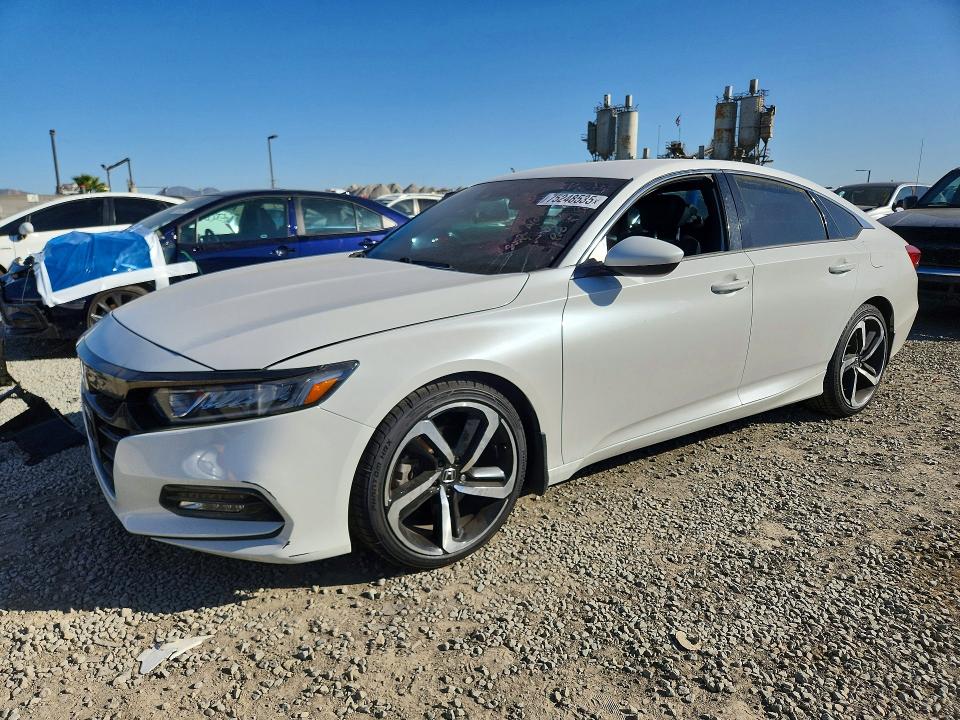 2018 HONDA ACCORD — VIN 1HGCV1F32JA092652