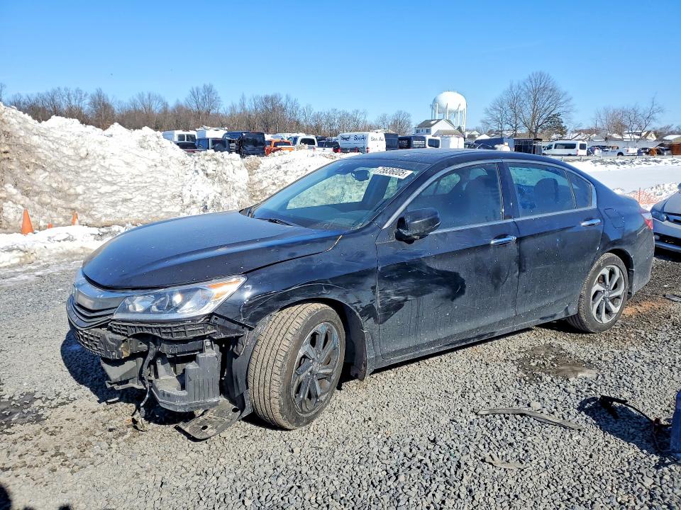 2017 HONDA ACCORD — VIN 1HGCR3F0XHA002499