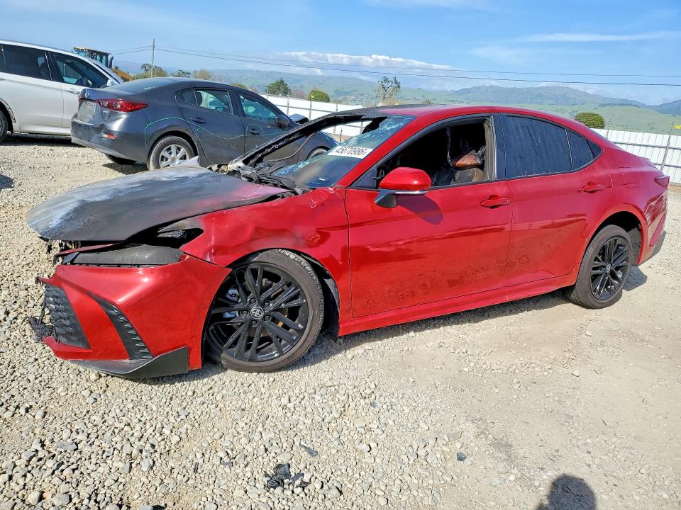 2026 TOYOTA CAMRY — VIN 4T1DAACK0TU231880