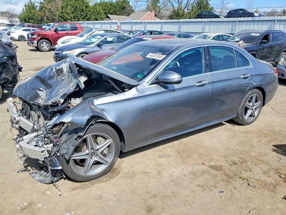 2018 MERCEDES-BENZ E — VIN WDDZF4KB8JA314282