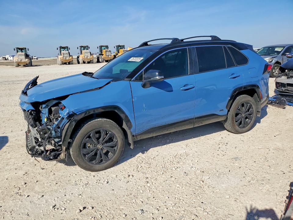 2024 TOYOTA RAV4 HYBRID — VIN 2T3E6RFV7RW079798