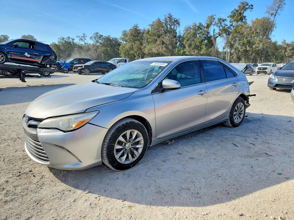 2016 TOYOTA CAMRY — VIN 4T1BF1FK6GU145208