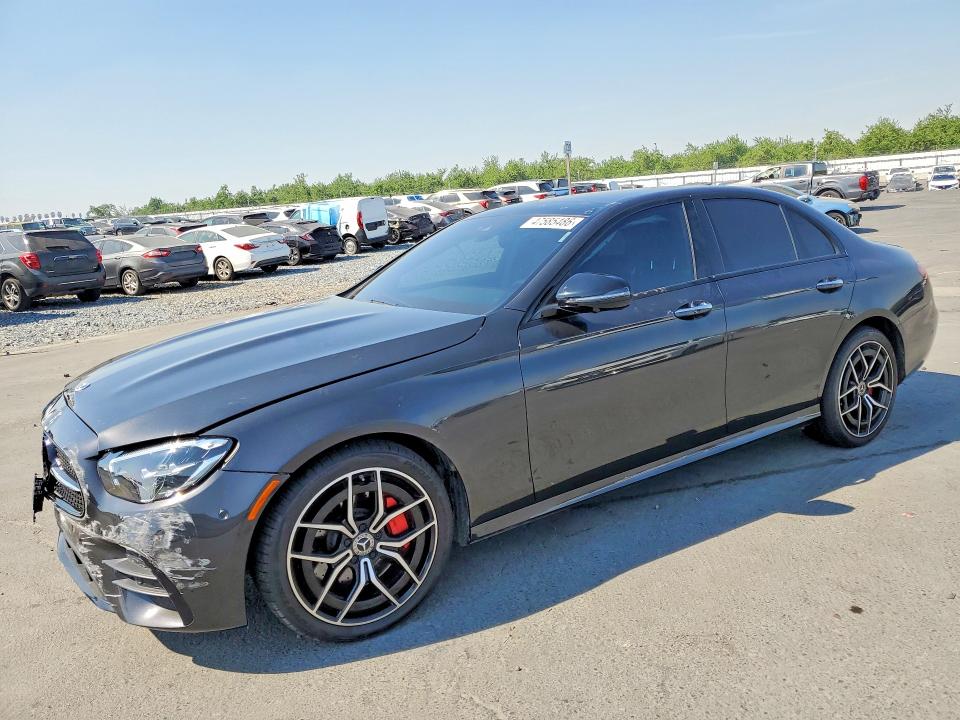 2022 MERCEDES-BENZ E — VIN W1KZF8DB2NB050691