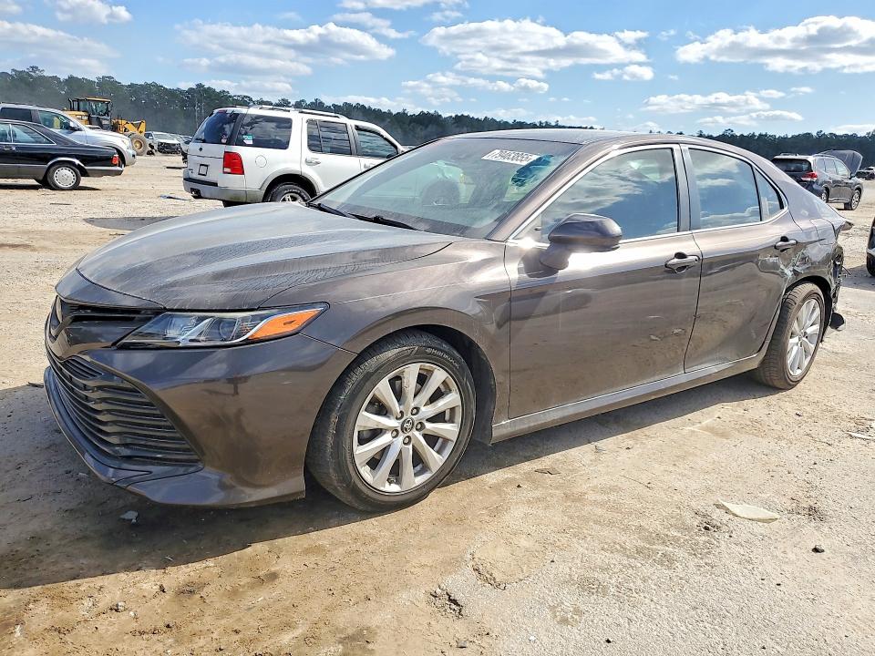 2019 TOYOTA CAMRY — VIN 4T1B11HK5KU251475