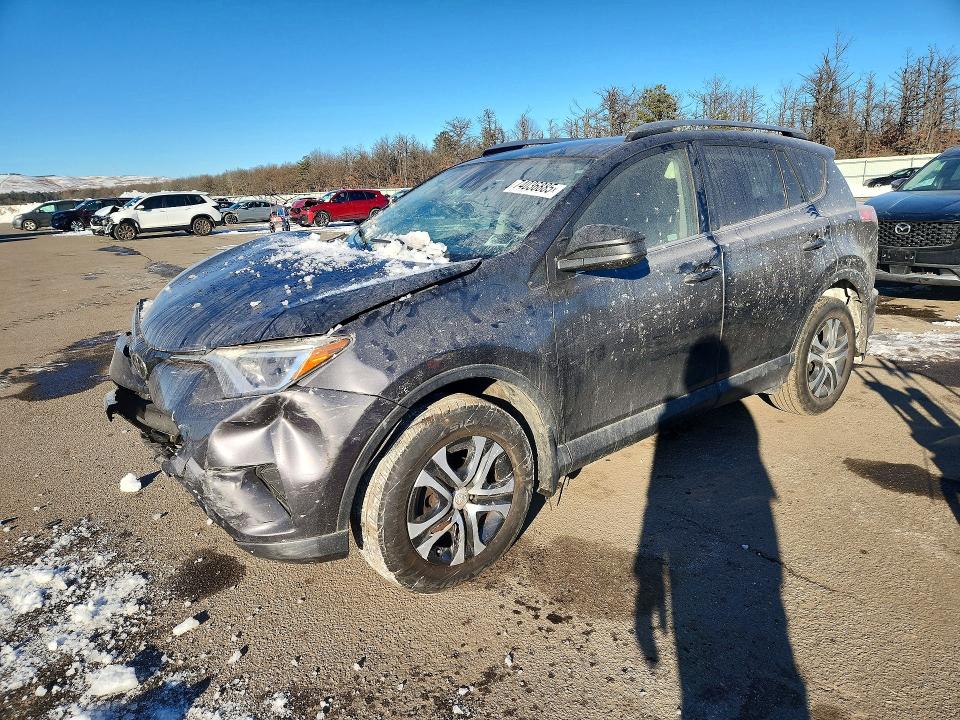 2017 TOYOTA RAV4 — VIN JTMZFREV0HJ140313