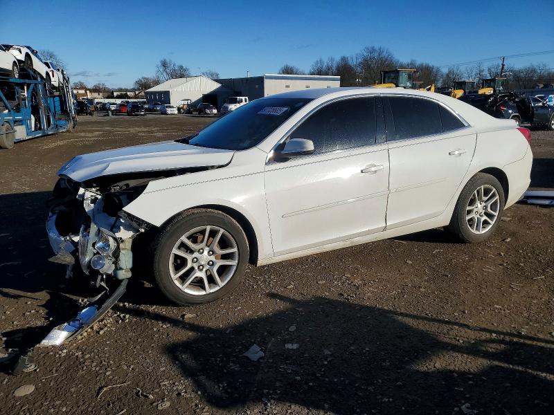 2015 CHEVROLET MALIBU — VIN 1G11C5SL0FF106480