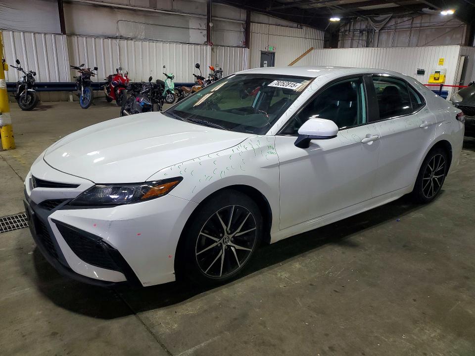 2021 TOYOTA CAMRY — VIN 4T1G11AK9MU552124
