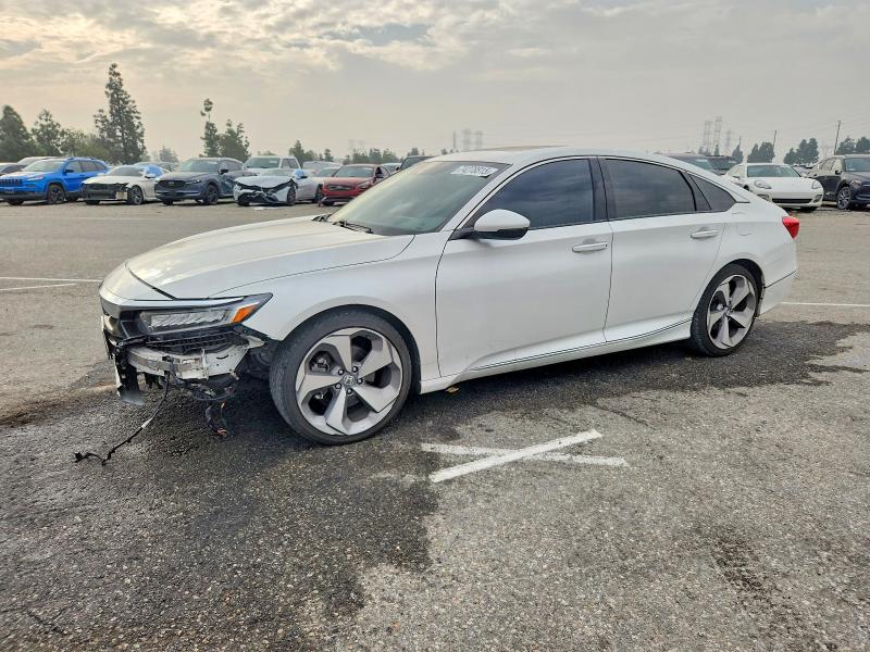 2018 HONDA ACCORD — VIN 1HGCV1F95JA059696