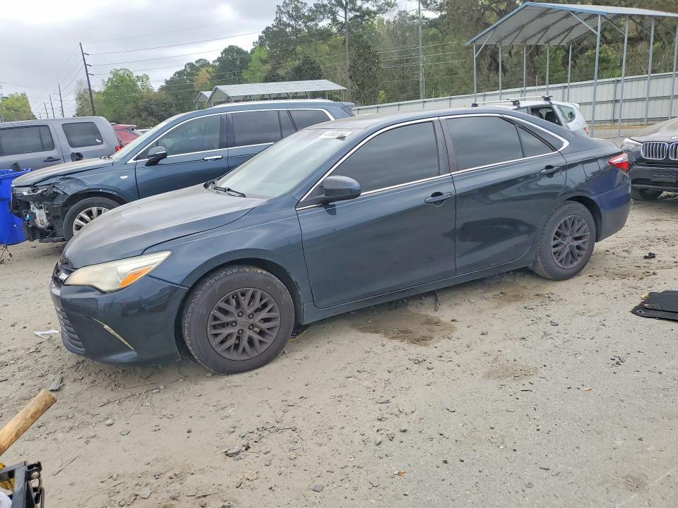 2016 TOYOTA CAMRY — VIN 4T4BF1FK3GR557785
