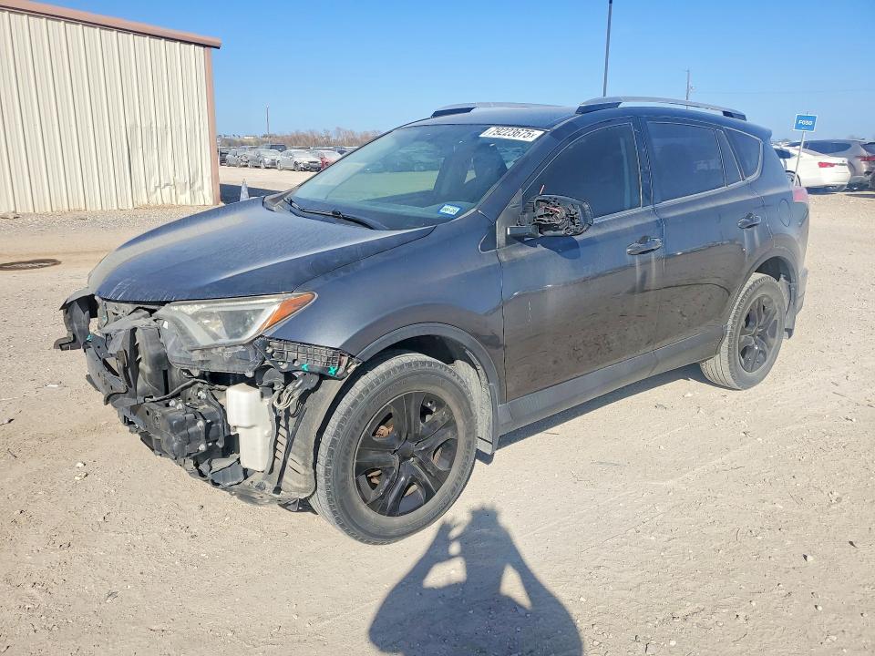2016 TOYOTA RAV4 — VIN JTMZFREVXGD085141