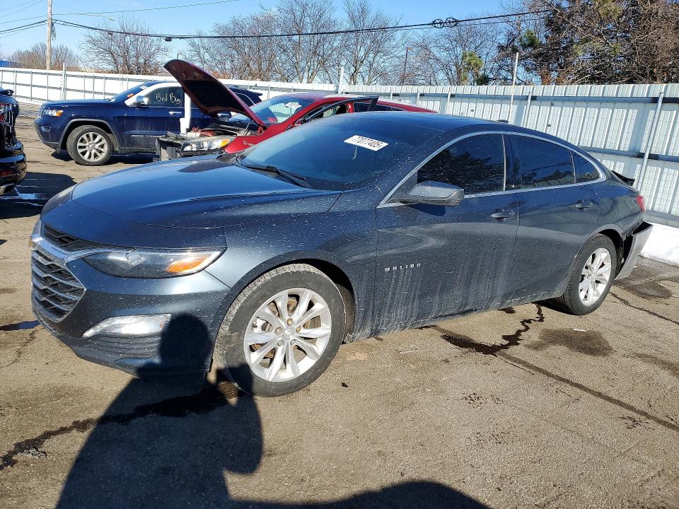 2019 CHEVROLET MALIBU — VIN 1G1ZD5ST9KF225266