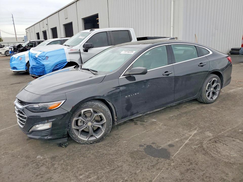 2022 CHEVROLET MALIBU — VIN 1G1ZD5ST3NF205549