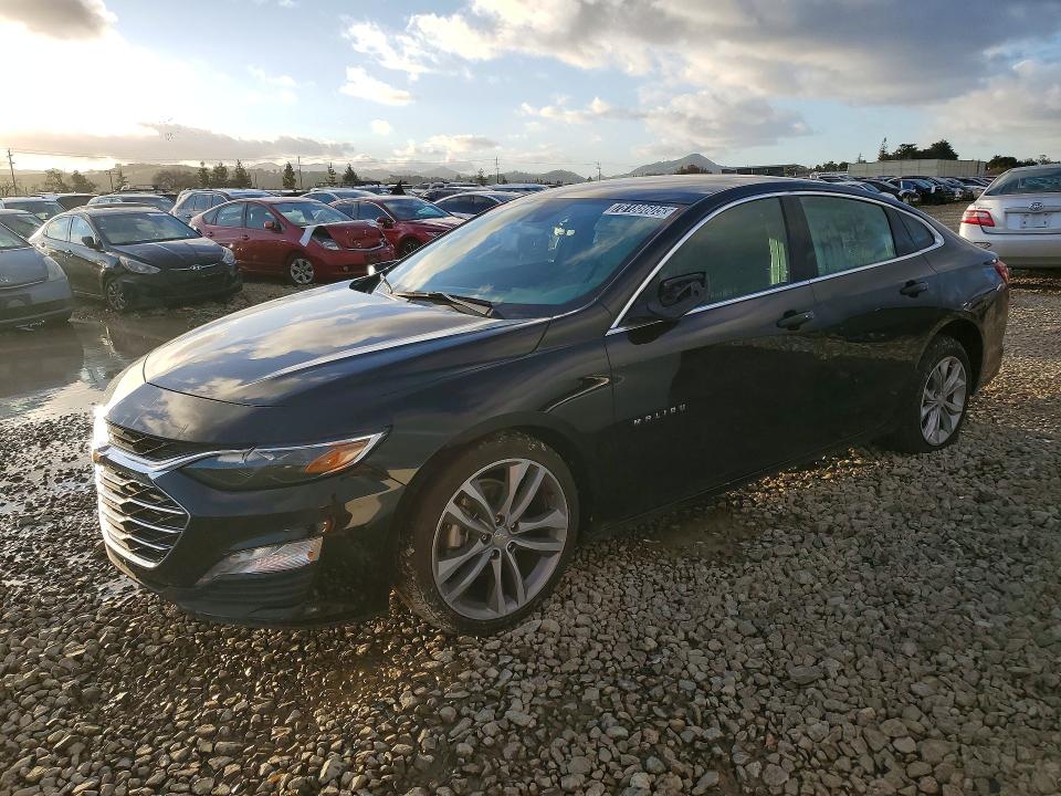 2024 CHEVROLET MALIBU — VIN 1G1ZD5ST2RF182898