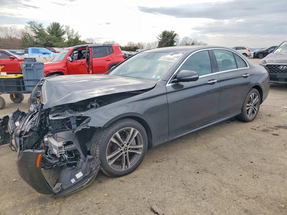 2021 MERCEDES-BENZ E — VIN W1KZF8EB7MA990486