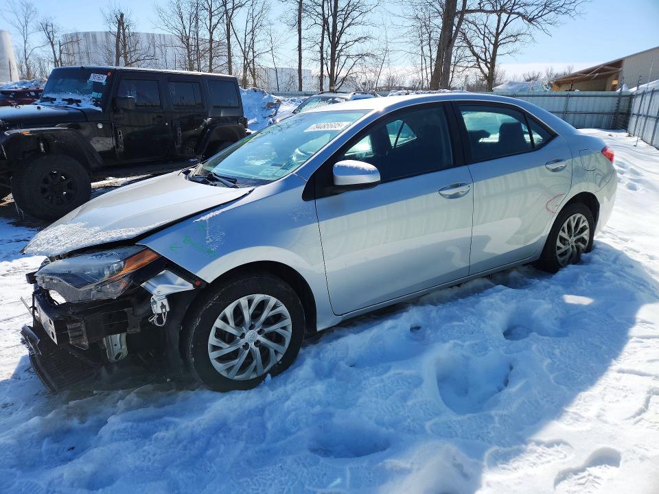 2018 TOYOTA COROLLA — VIN 2T1BURHEXJC057279