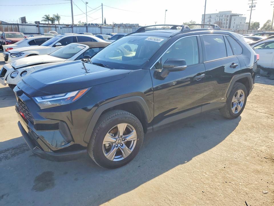 2025 TOYOTA RAV4 HYBRID — VIN JTMRWRFV4SJ069042