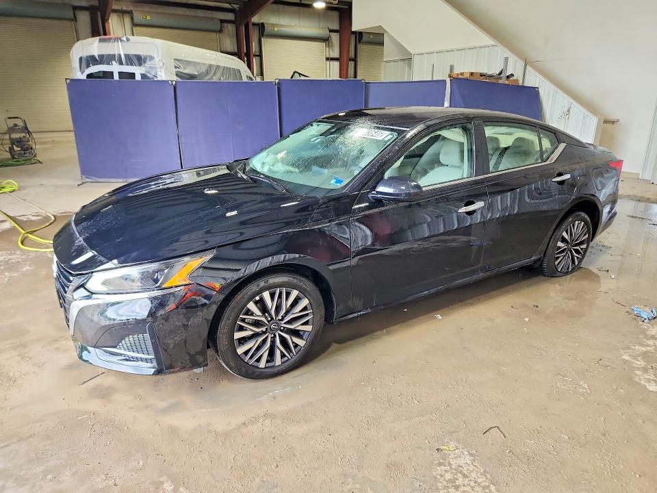 2025 NISSAN ALTIMA — VIN 1N4BL4DW8SN331829