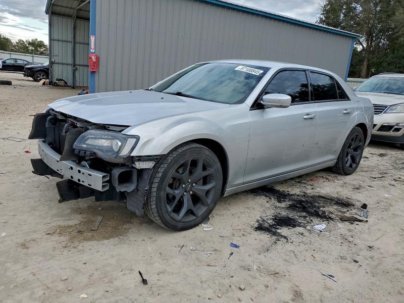 2021 CHRYSLER 300 S — VIN 2C3CCABG8MH533000