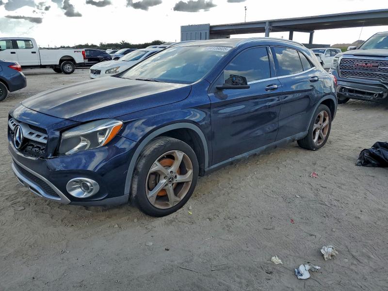 2018 MERCEDES-BENZ GLA — VIN WDCTG4EB7JJ399778