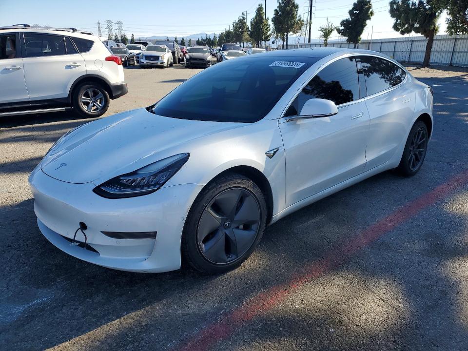 2019 TESLA MODEL 3 — VIN 5YJ3E1EB4KF511164