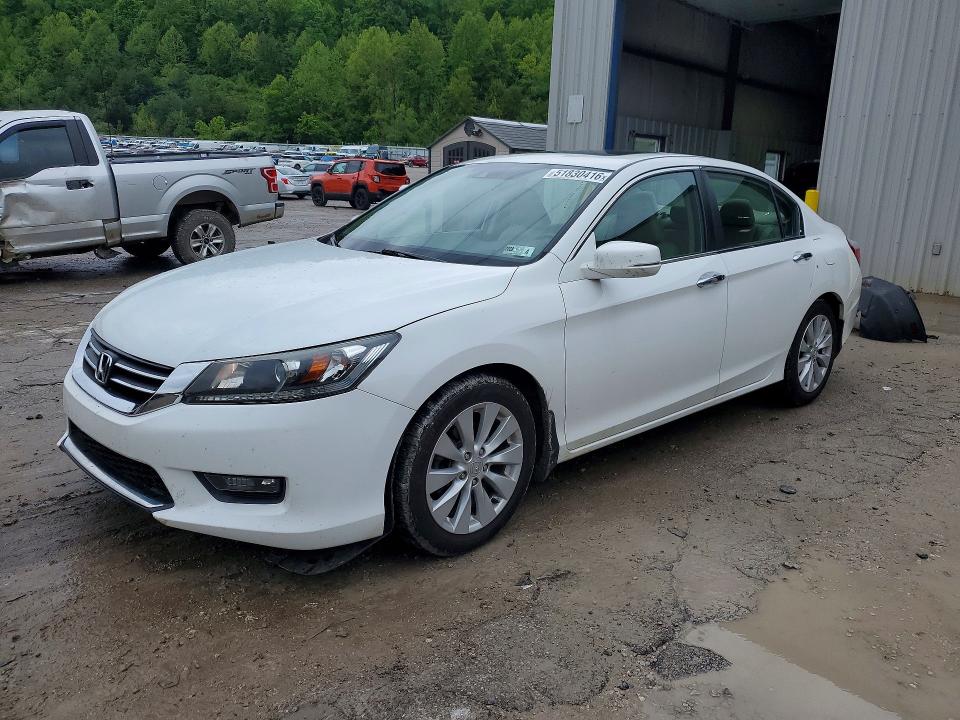 2015 HONDA ACCORD — VIN 1HGCR2F84FA129875