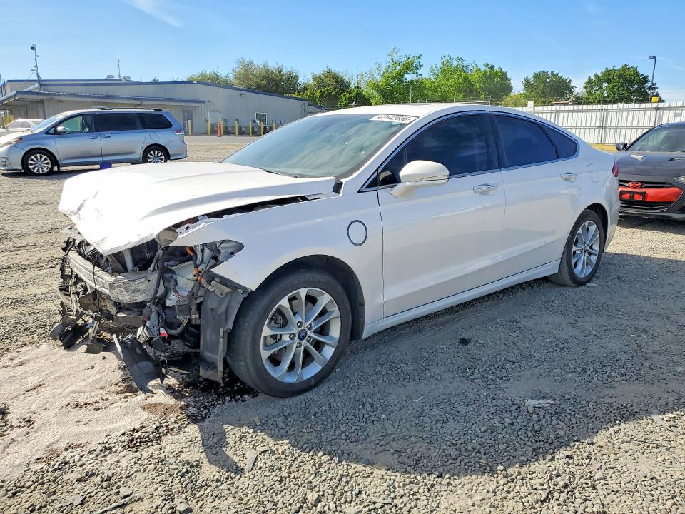 2019 FORD FUSION — VIN 3FA6P0SU2KR189443