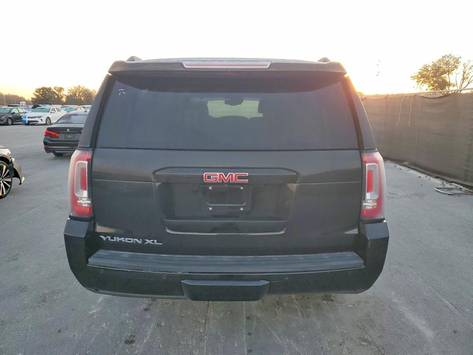 1GKS1GKC3JR384587