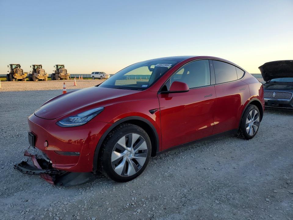 2023 TESLA MODEL Y — VIN 7SAYGDEE5PA063178