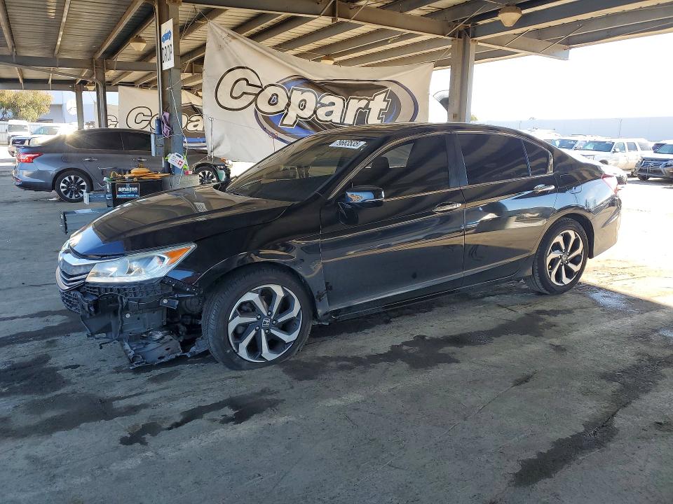 2016 HONDA ACCORD — VIN 1HGCR2F74GA238801
