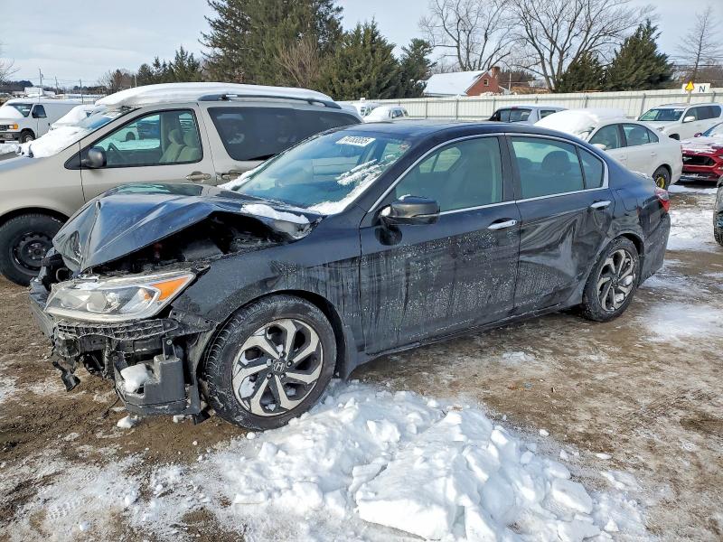 2017 HONDA ACCORD — VIN 1HGCR2F83HA221465