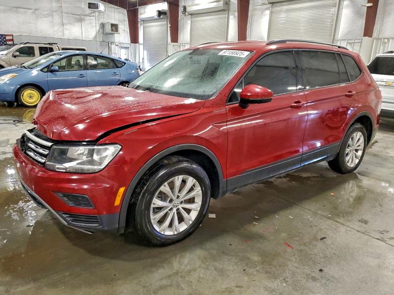 2018 VOLKSWAGEN TIGUAN — VIN 3VV1B7AX3JM044240