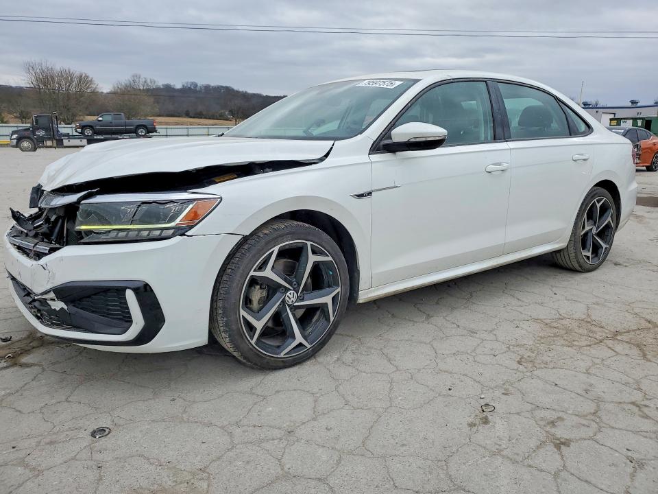 2020 VOLKSWAGEN PASSAT — VIN 1VWMA7A33LC014037