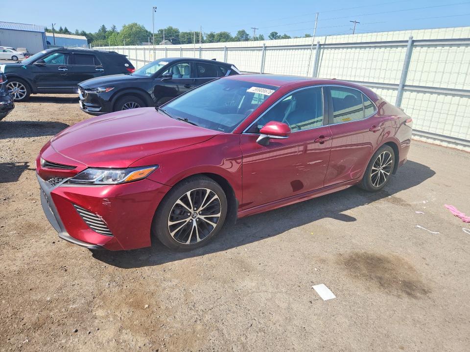 2018 TOYOTA CAMRY — VIN 4T1B11HK2JU541803