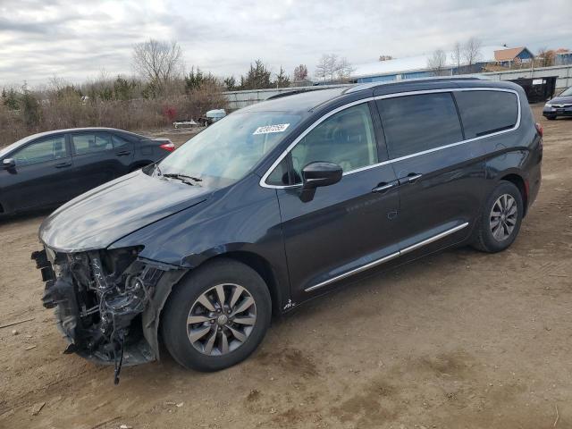 2019 CHRYSLER PACIFICA T — VIN 2C4RC1EG3KR628167