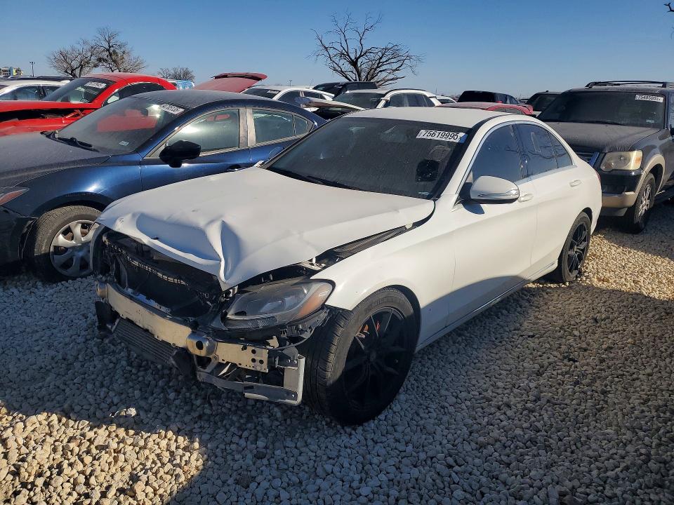 2015 MERCEDES-BENZ C — VIN 55SWF4KB9FU021873