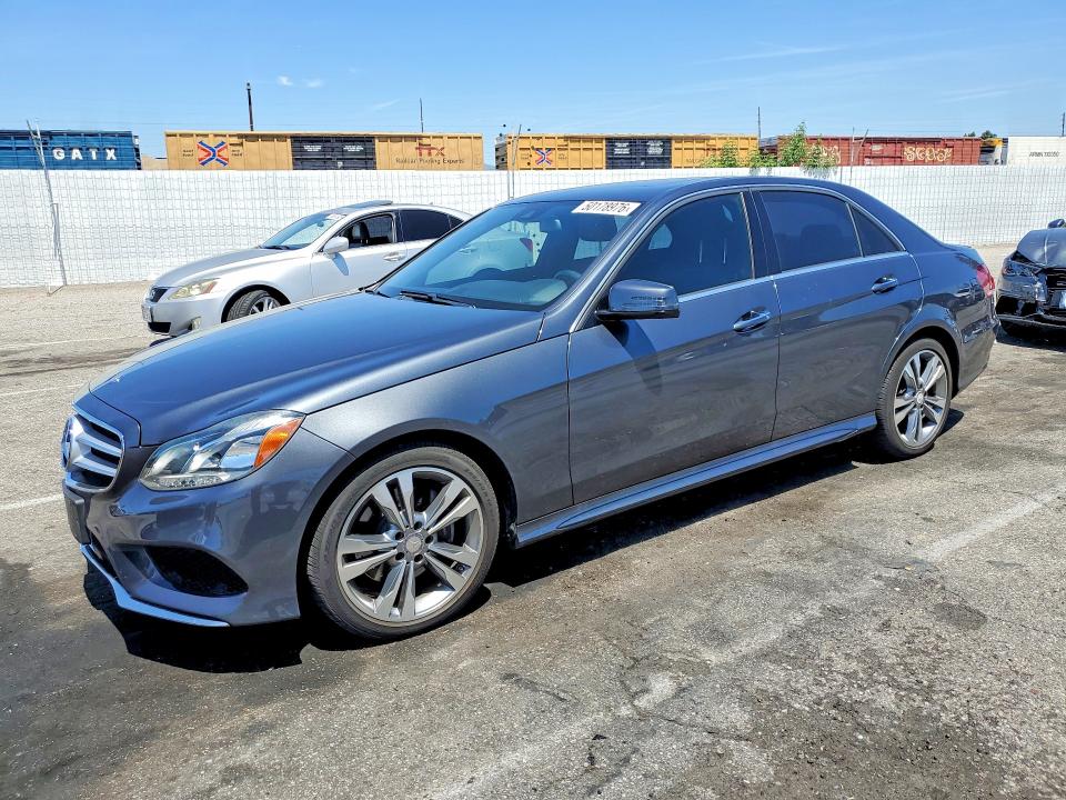 2016 MERCEDES-BENZ E — VIN WDDHF5KB4GB213082