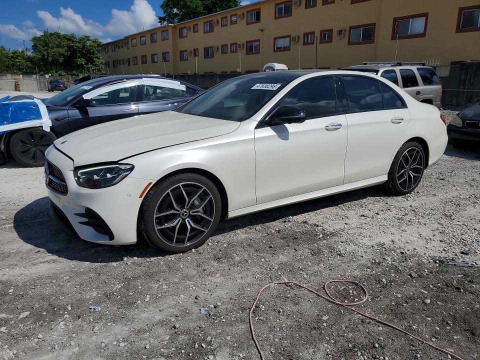 2022 MERCEDES-BENZ E — VIN W1KZF8DB3NB076944