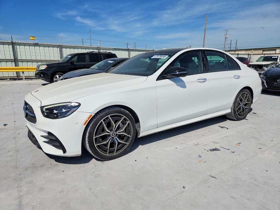 2022 MERCEDES-BENZ E — VIN W1KZF8DB9NB044872