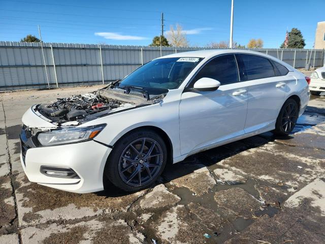 2018 HONDA ACCORD — VIN 1HGCV1F37JA267266