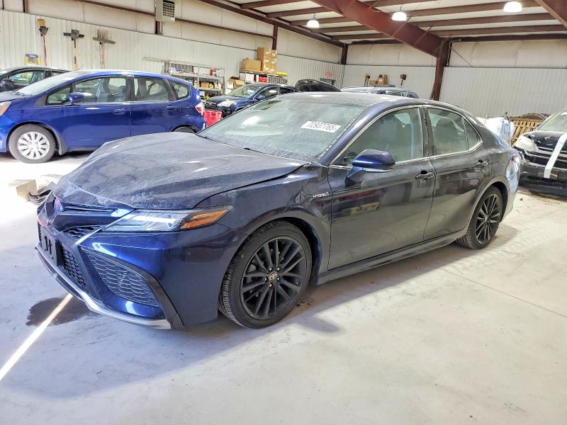 2021 TOYOTA CAMRY HYBRID — VIN 4T1K31AK2MU548369