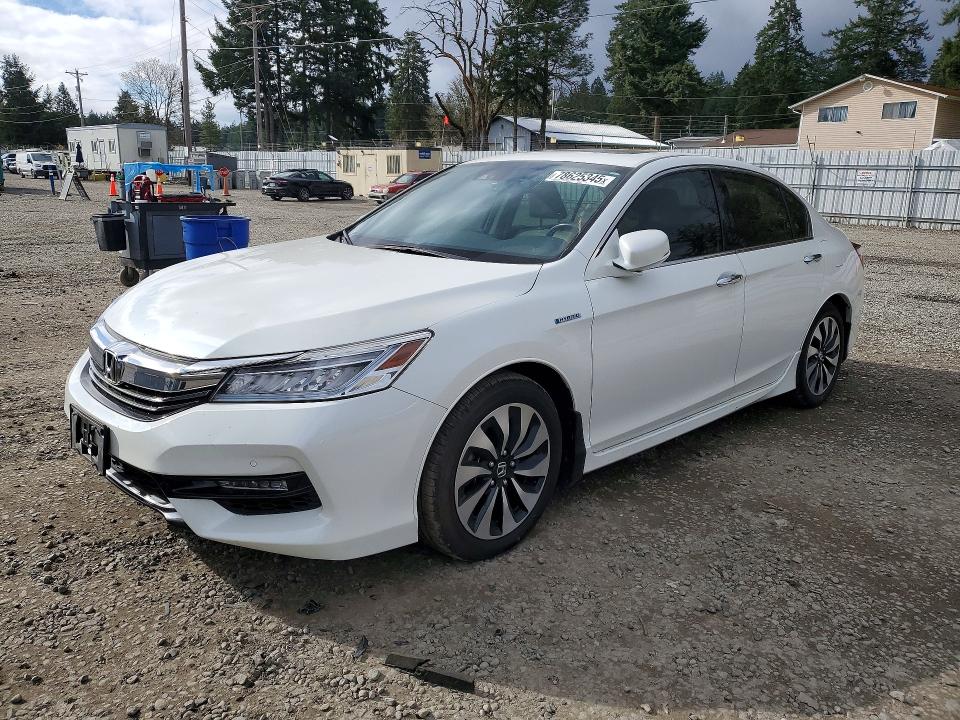 2017 HONDA ACCORD — VIN JHMCR6F76HC007375