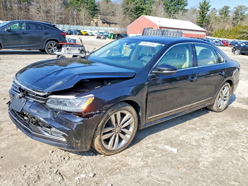 2017 VOLKSWAGEN PASSAT — VIN 1VWCT7A31HC073648