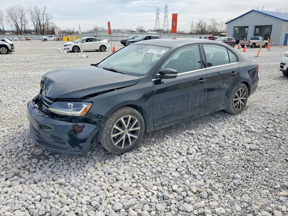 2017 VOLKSWAGEN JETTA — VIN 3VWDB7AJ7HM242236