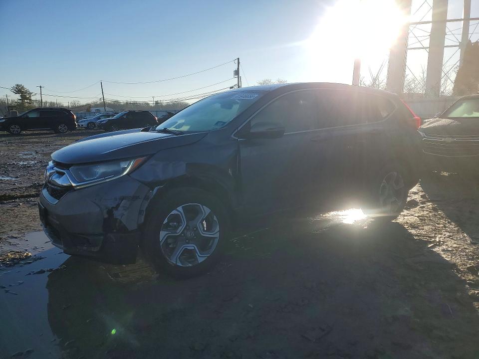 2018 HONDA CR-V — VIN 7FARW2H51JE058031