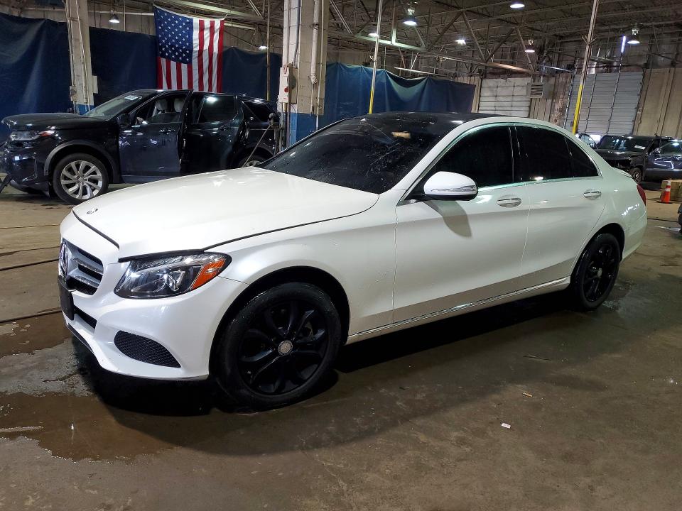 2015 MERCEDES-BENZ C — VIN 55SWF4KB8FU060647