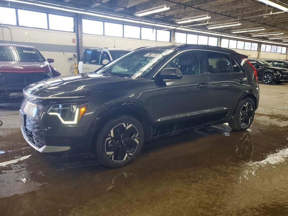 2023 KIA NIRO EV — VIN KNDCR3L11P5072458