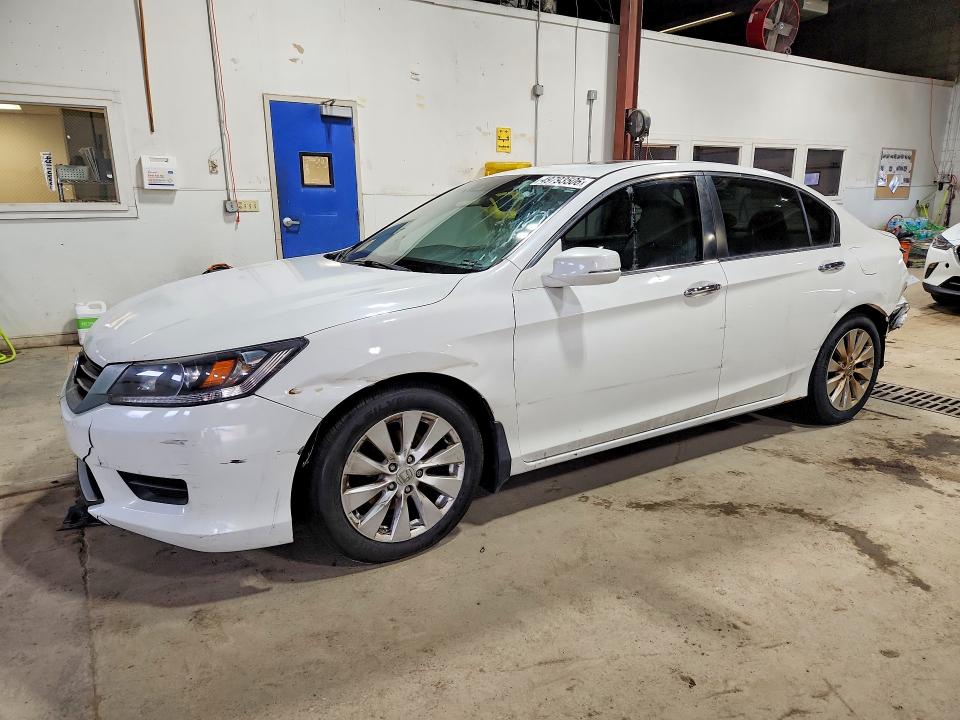 2015 HONDA ACCORD — VIN 1HGCR2F89FA144193